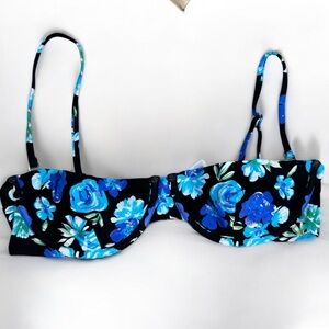 WeWoreWhat Bikini Top Womens Size M Black Blue Floral Underwire Balconette